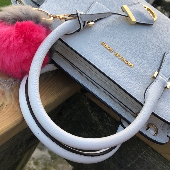 🥰HOST PICK🥰! 12-8 YAY 🥰Thank you 🥰!! - Picture 5 of 8